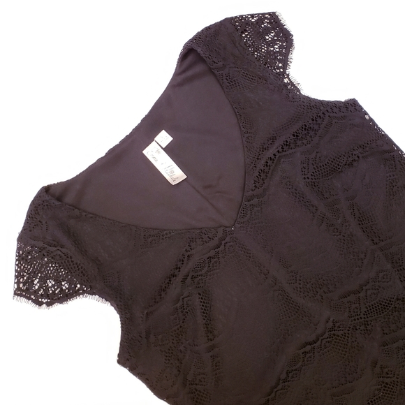 Emma & Michele Dresses & Skirts - Little black lace dress